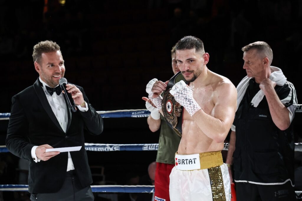 Boxnacht Stuttgart Credit Torsten Helmke Altin Zogaj Ronny Leber