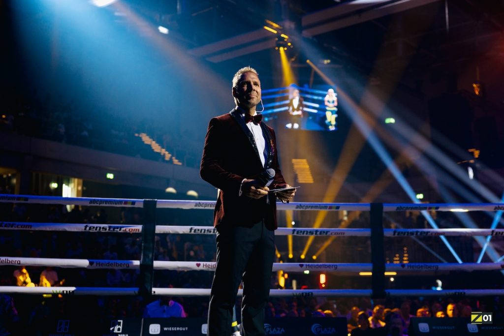 RingsideZone Ringsprecher 1